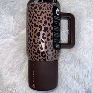 HydroJug 20 oz  Leopard  coffee Travel Mug